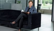  Larta Glass         ,    